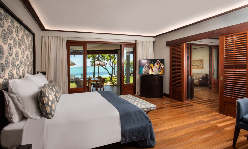 Honeymoon Review: Beachcomber Dinarobin & Paradis Resorts, Mauritius ...